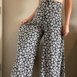 Wide leg flower pants